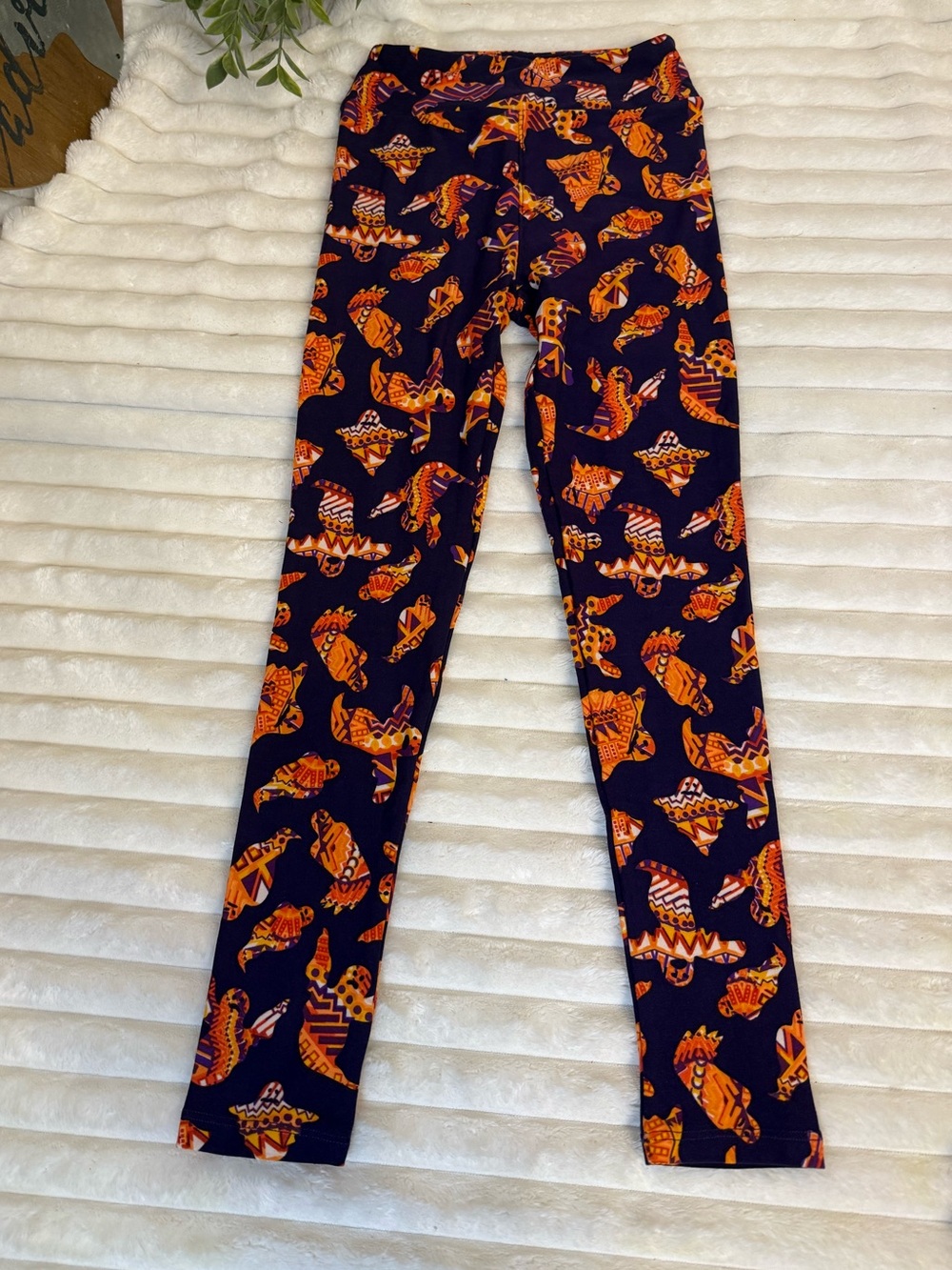 Lularoe Halloween ghosts leggings size tween